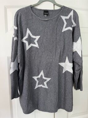 Aaeda Gray Stars Sweater